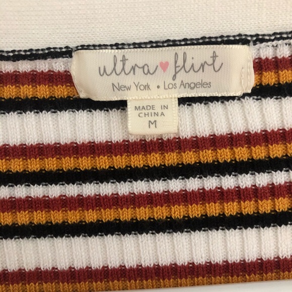 Ultra Flirt Medium Ribbed button up cardigan - Picture 4 of 4